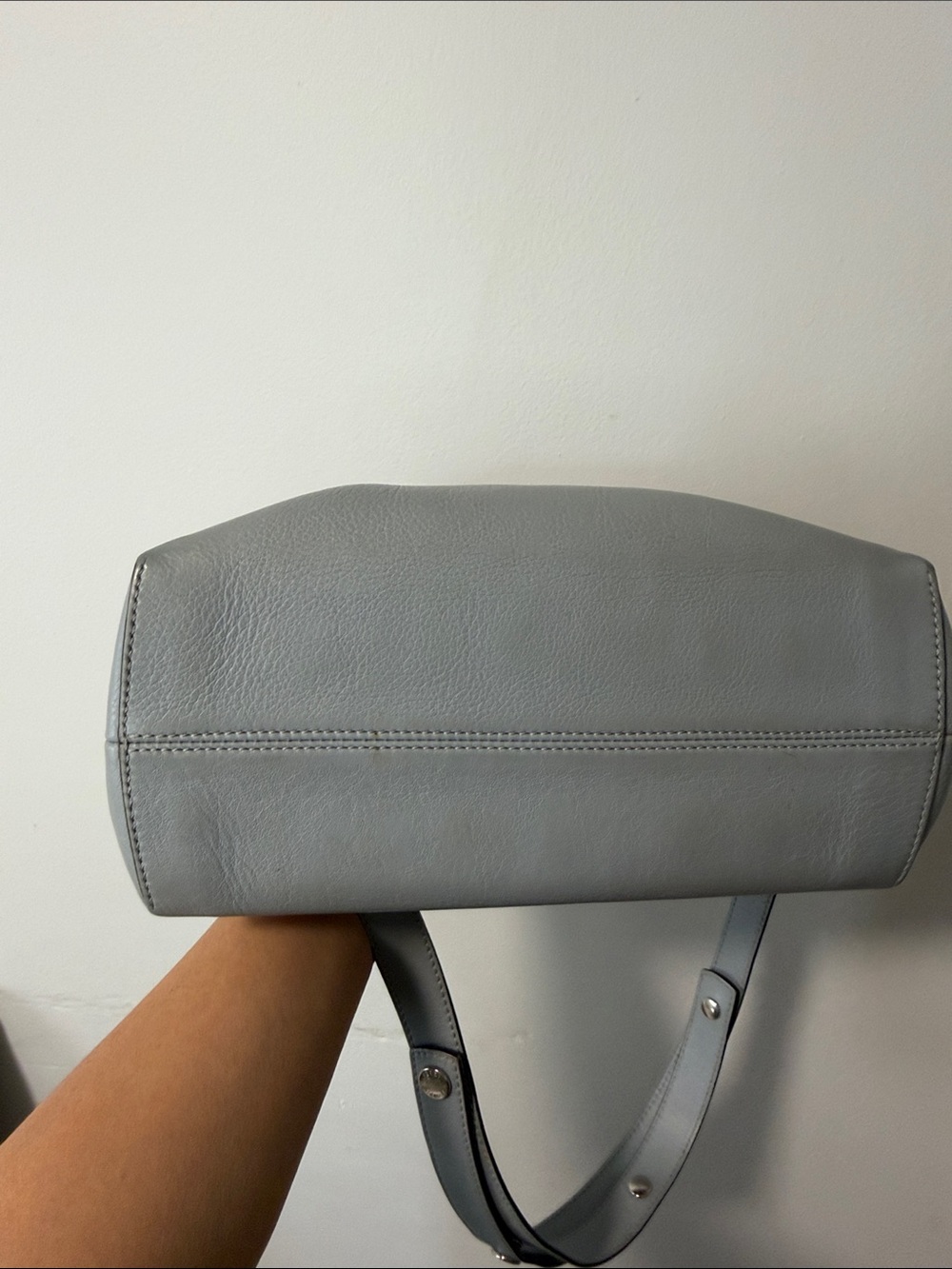 Fendi by the way Gray Leather Satchel with Removable Strap - Picture 4 of 5